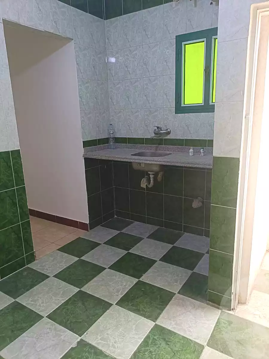 https://aqarmap.com.eg/ar/listing/7362541-for-sale-alexandria-sydy-bshr-sydy-bshr-bhry-shr-mhmwd-l-yswy