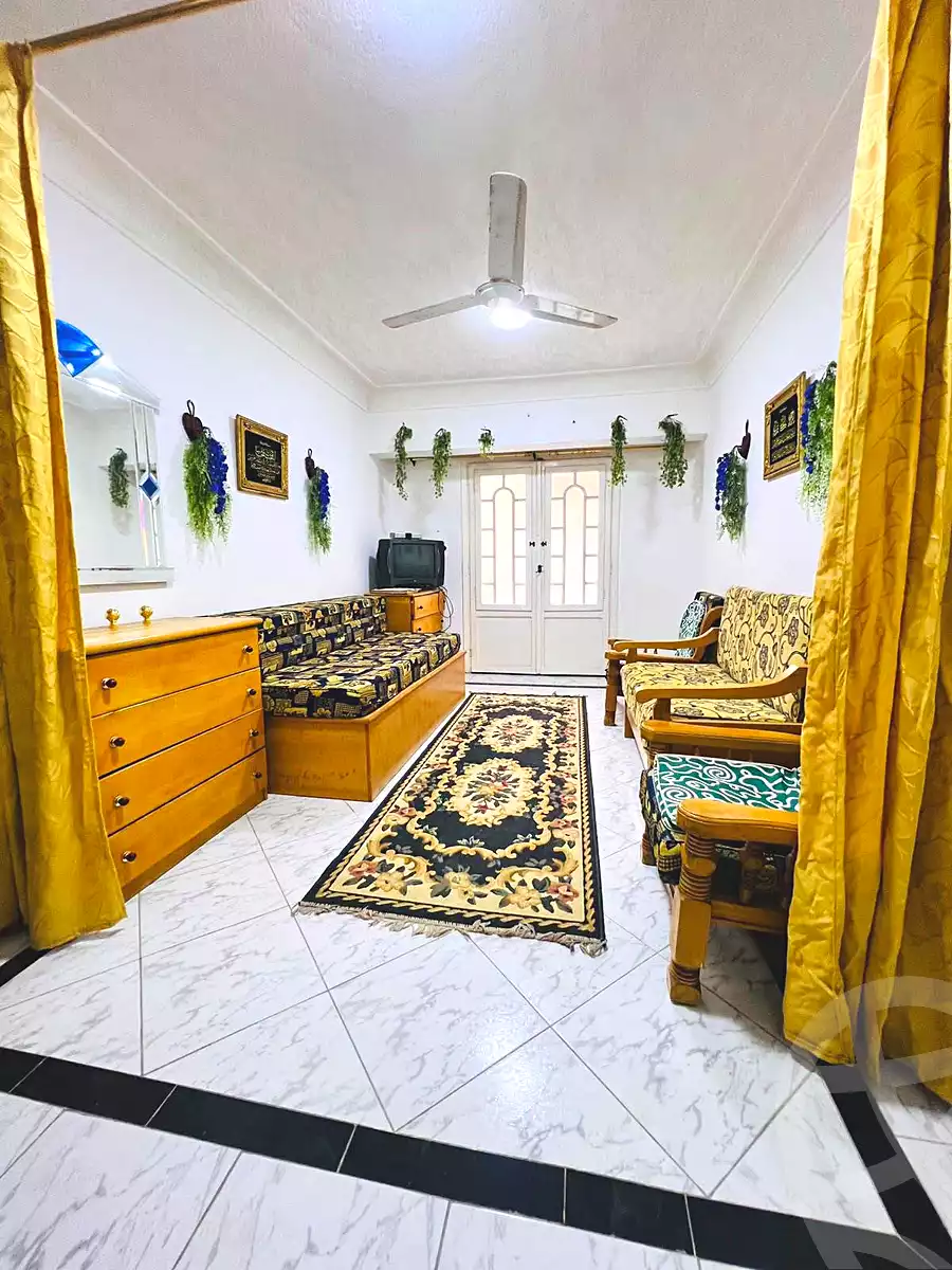 https://aqarmap.com.eg/ar/listing/7362766-for-sale-alexandria-al-agamy-shataa-el-nakheel