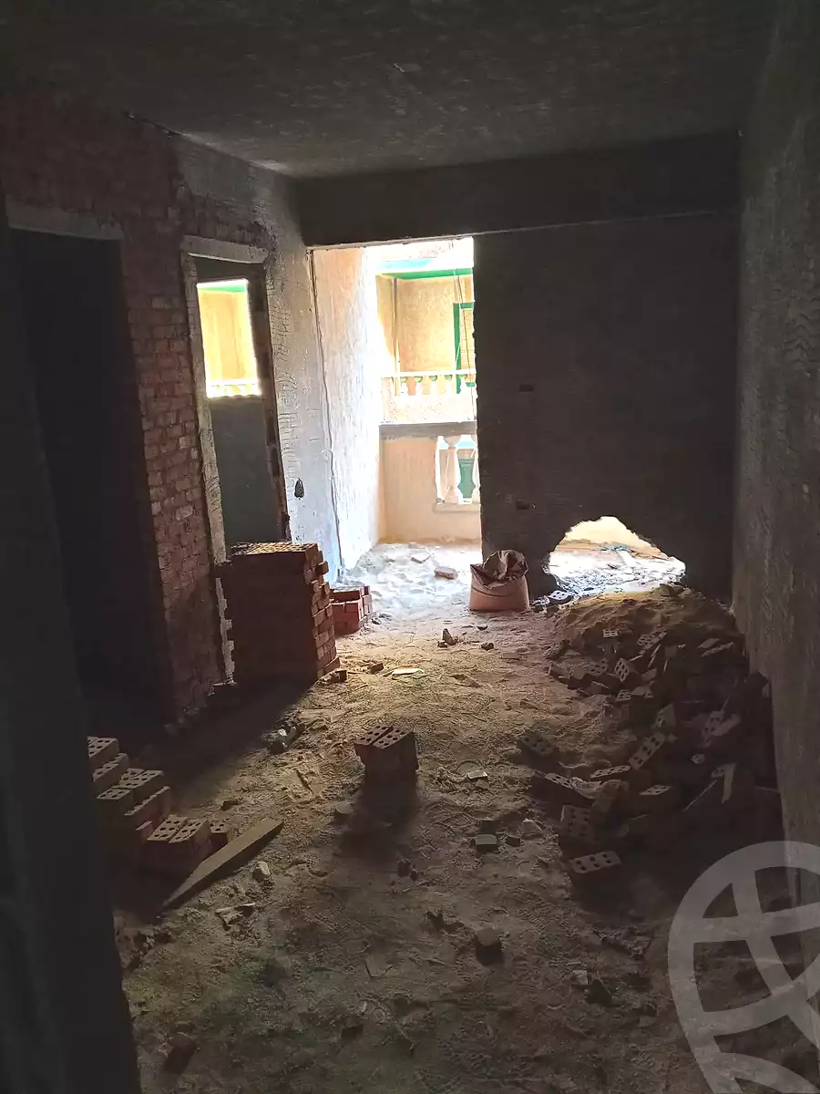 https://aqarmap.com.eg/ar/listing/7362803-for-sale-alexandria-al-agamy-bw-ywsf