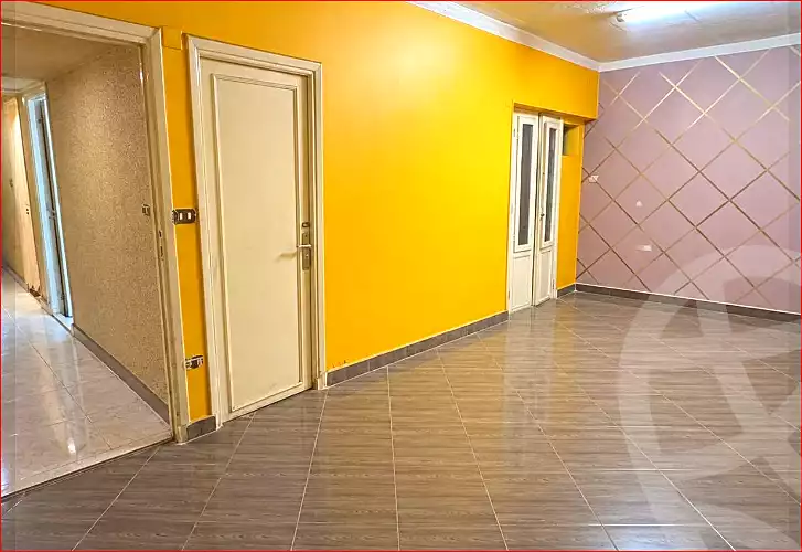 https://aqarmap.com.eg/ar/listing/7363023-for-sale-cairo-helwan-mostafa-fahmy-st