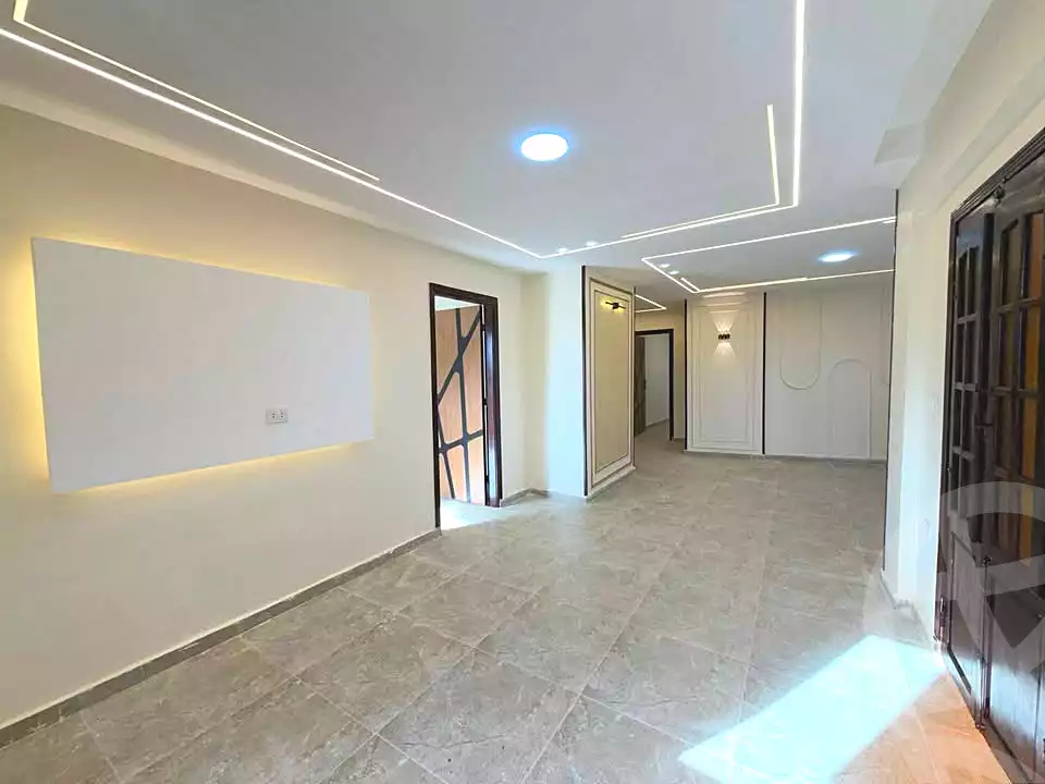 https://aqarmap.com.eg/ar/listing/7363667-for-sale-alexandria-sydy-bshr-sydy-bshr-bhry-shr-mhmd-njyb