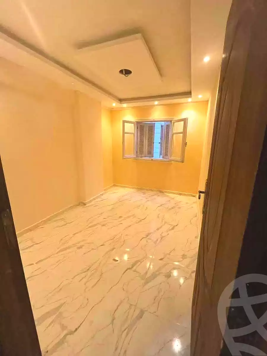 https://aqarmap.com.eg/ar/listing/7364349-for-sale-alexandria-bahray-el-anfoshy-sidi-kazman-st