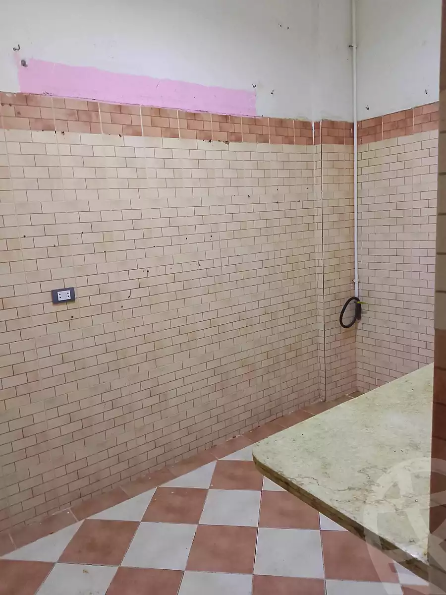 https://aqarmap.com.eg/ar/listing/7364742-for-sale-alexandria-al-agamy-el-hanouvel-el-kholafaa-el-rashdeen-st