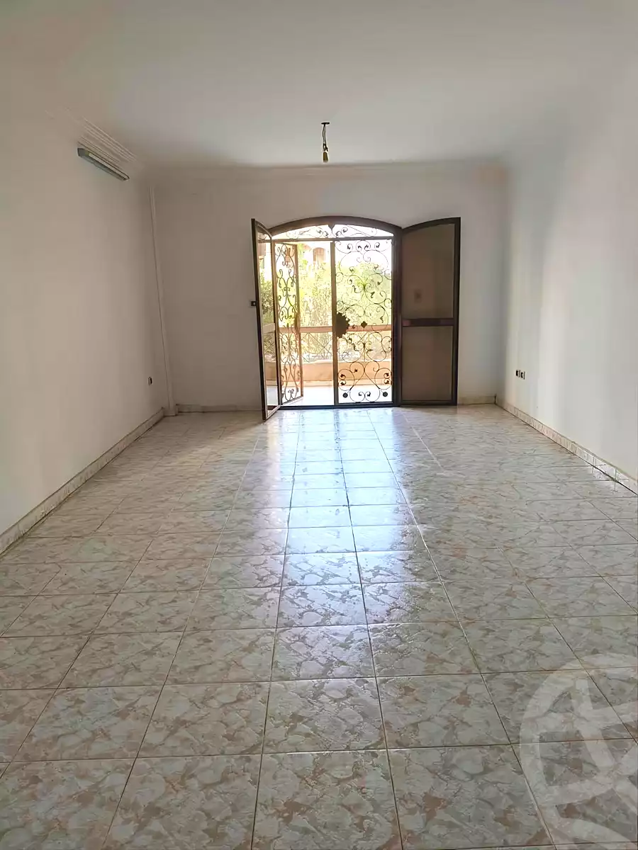 https://aqarmap.com.eg/ar/listing/7365017-for-sale-cairo-new-cairo-south-investors-zizinia-st