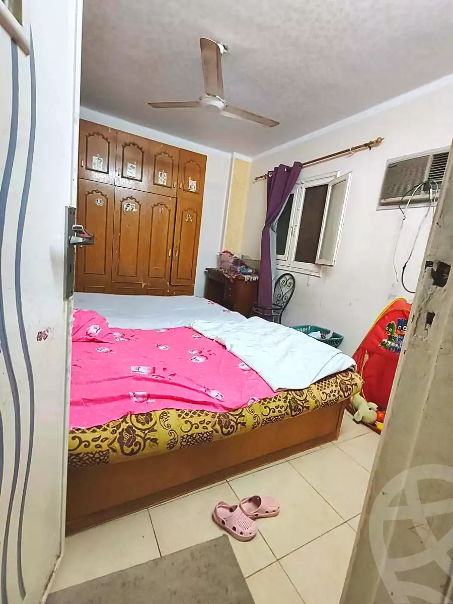 https://aqarmap.com.eg/ar/listing/7365163-for-sale-cairo-helwan-zou-el-fekar-basha-st