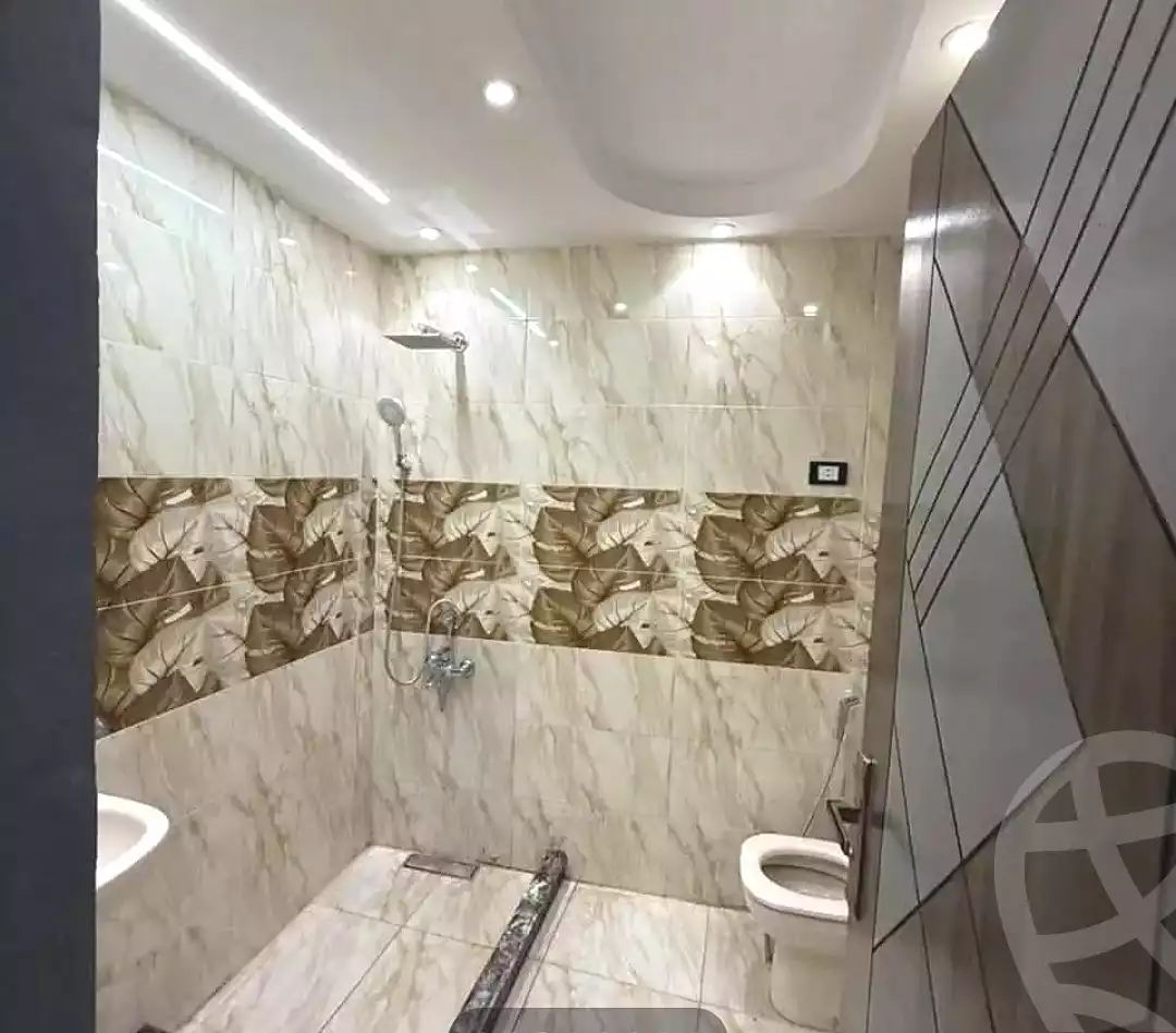 https://aqarmap.com.eg/ar/listing/7365210-for-sale-alexandria-miami