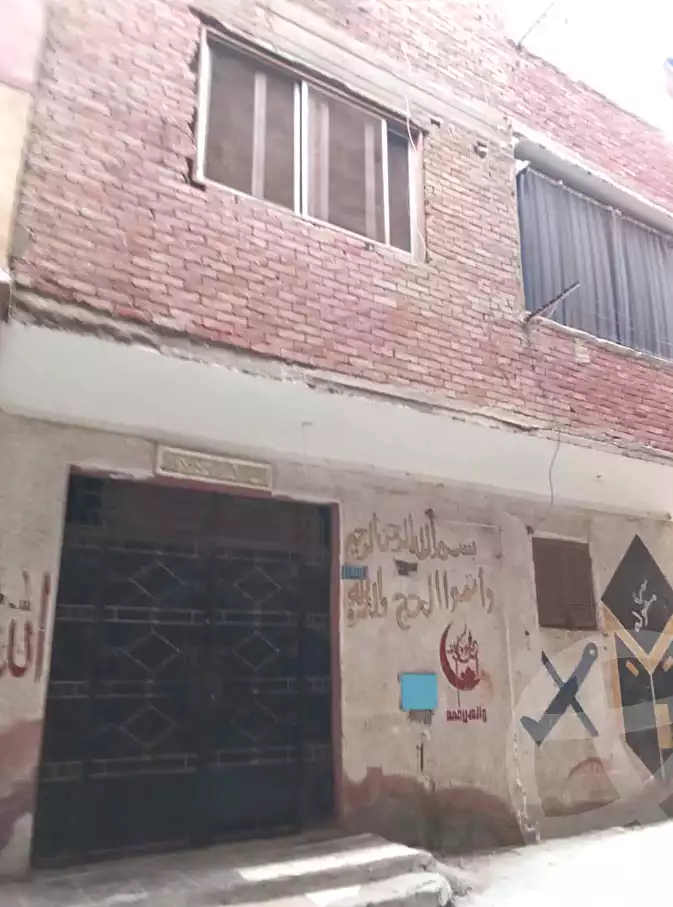 https://aqarmap.com.eg/en/listing/7364231-for-sale-cairo-faisal-kafr-tohormos-queen-nazli-st