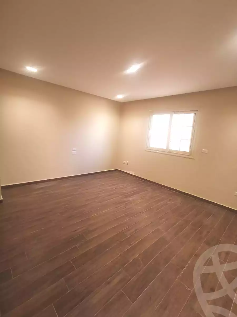 https://aqarmap.com.eg/ar/listing/7365327-for-sale-cairo-el-sheikh-zayed-city-mntq-fr-y-bmdyn-lshykh-zyd