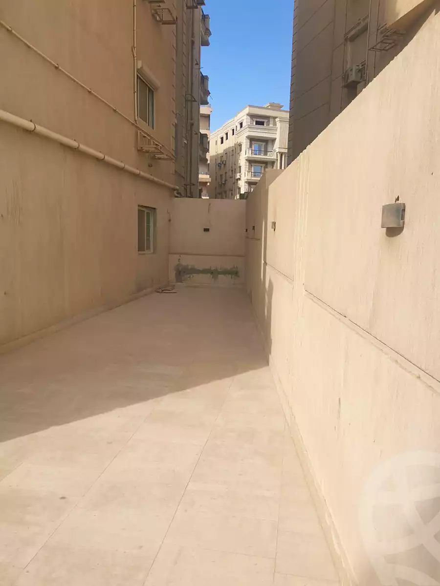 https://aqarmap.com.eg/ar/listing/7365327-for-sale-cairo-el-sheikh-zayed-city-mntq-fr-y-bmdyn-lshykh-zyd