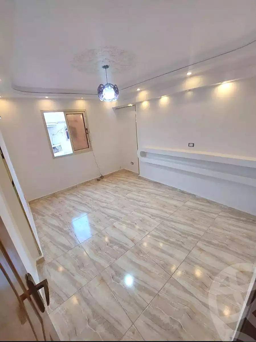 https://aqarmap.com.eg/ar/listing/7365346-for-sale-alexandria-sydy-bshr-sydy-bshr-bhry-mohammed-youssef-ghaly-st
