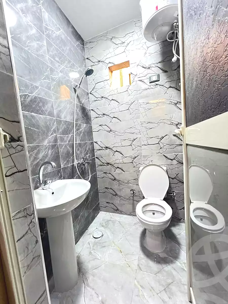 https://aqarmap.com.eg/ar/listing/7365430-for-rent-cairo-6th-of-october-el-ahyaa-neighborhood-1st-seventh-neighborhood
