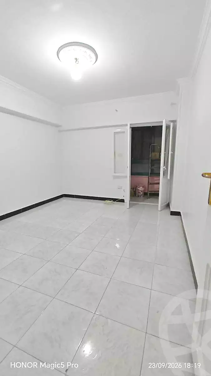 https://aqarmap.com.eg/ar/listing/7365606-for-sale-cairo-helwan-helwan-el-sharkeya-khesro-basha-st