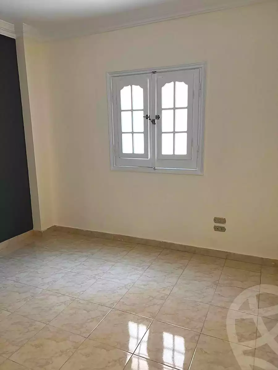 https://aqarmap.com.eg/ar/listing/7365897-for-sale-cairo-mokattam-lhdb-l-ly-skoda-el-quds-st