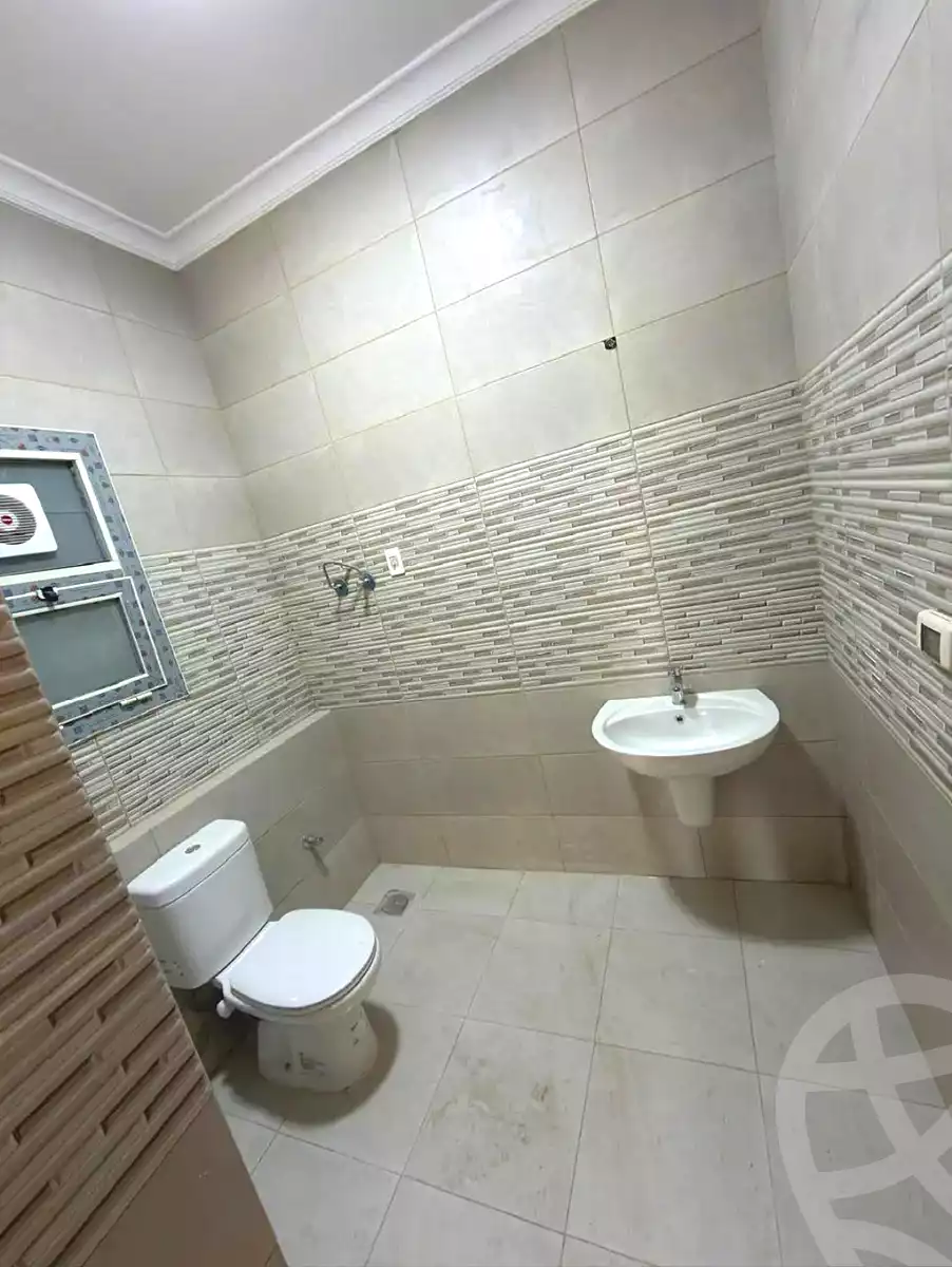 https://aqarmap.com.eg/en/listing/7366284-for-rent-alexandria-sawary-compounds