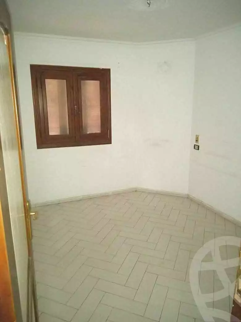 https://aqarmap.com.eg/ar/listing/7366375-for-sale-cairo-helwan-el-ezba-el-qebliah-ragheb-st