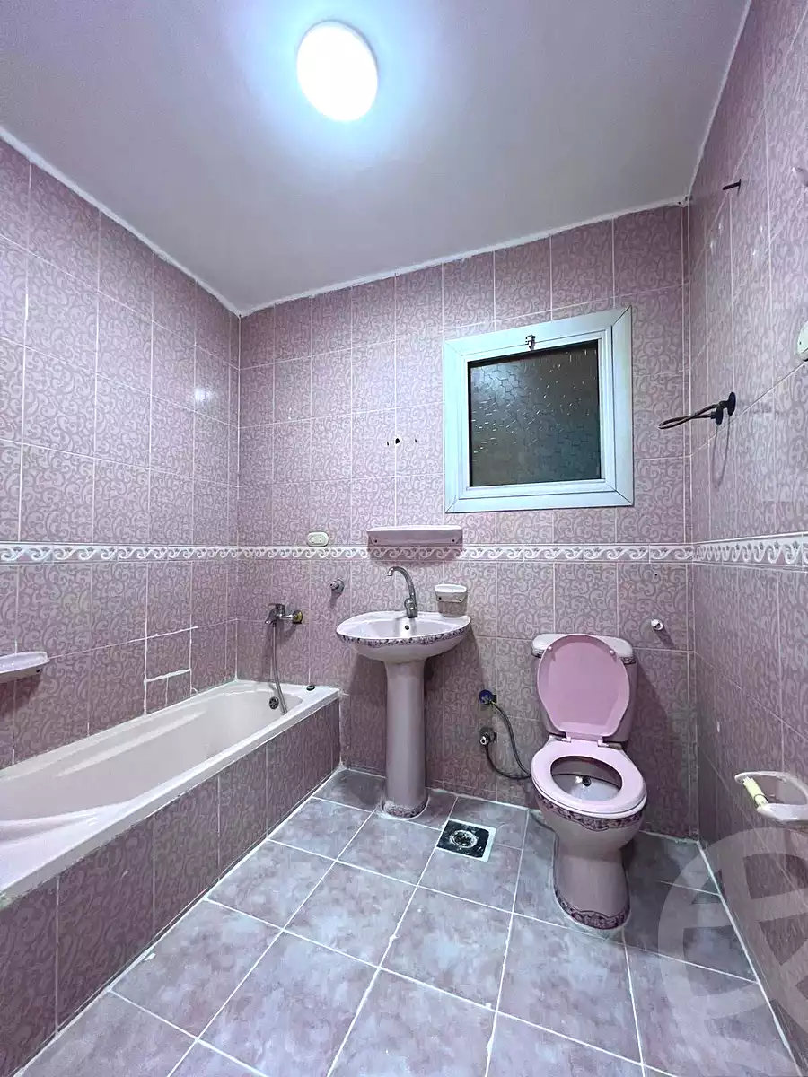 https://aqarmap.com.eg/en/listing/7366613-for-sale-alexandria-al-agamy-shataa-el-nakheel