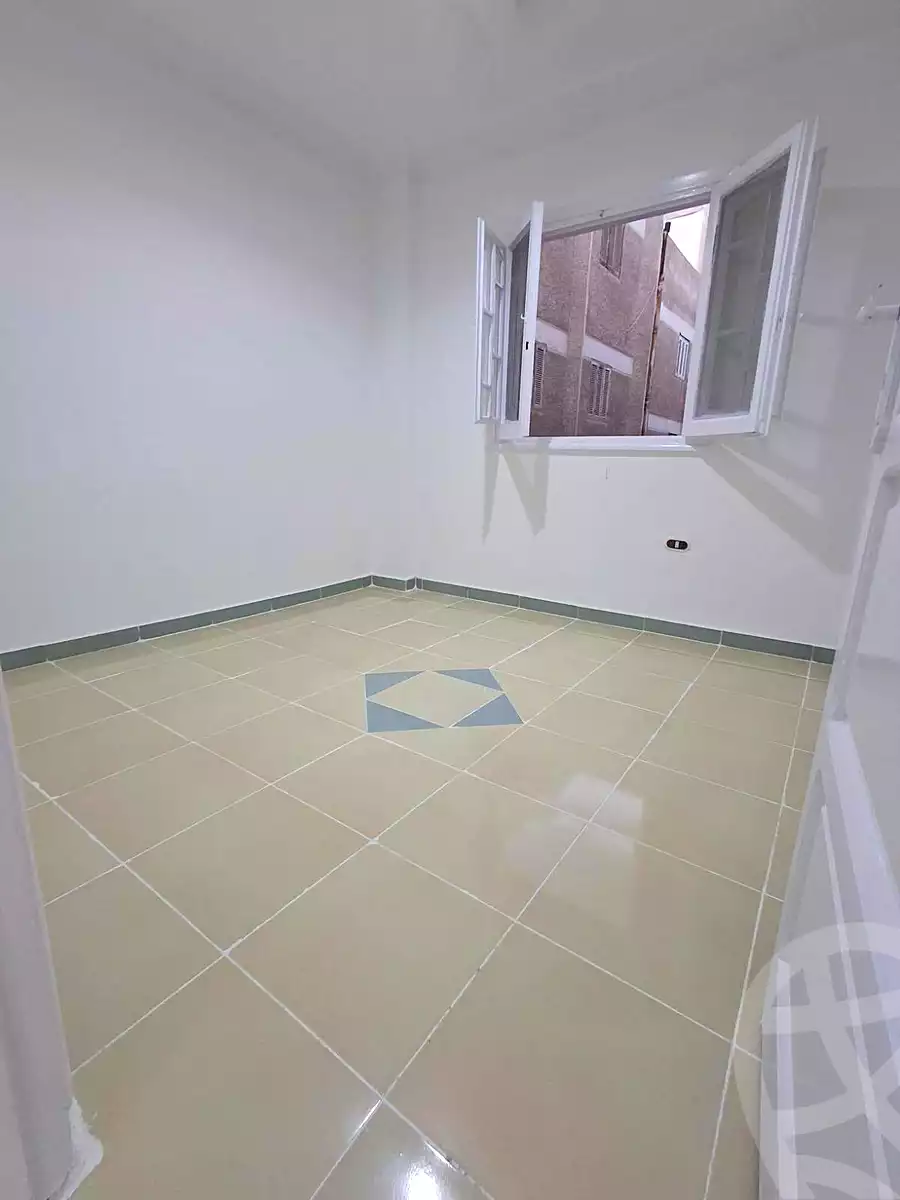 https://aqarmap.com.eg/ar/listing/7366641-for-sale-alexandria-al-agamy-shataa-el-nakheel