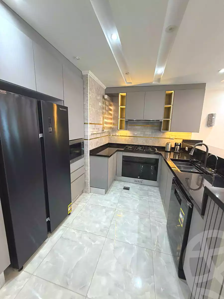 https://aqarmap.com.eg/ar/listing/7367038-for-sale-cairo-new-cairo-compounds-amorada-park-view-compound-afaaq