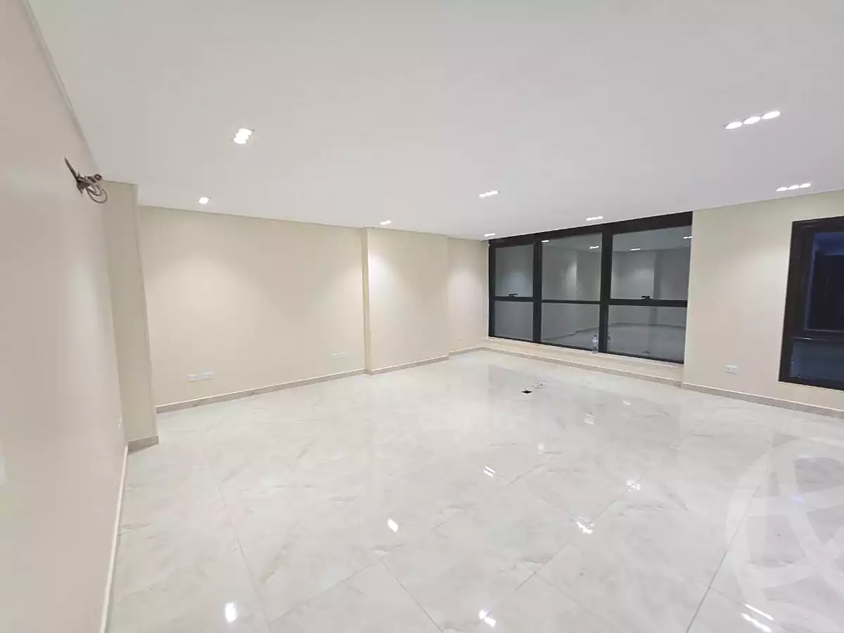 https://aqarmap.com.eg/en/listing/7367744-for-rent-cairo-el-maadi-compounds-rayhanah-plaza