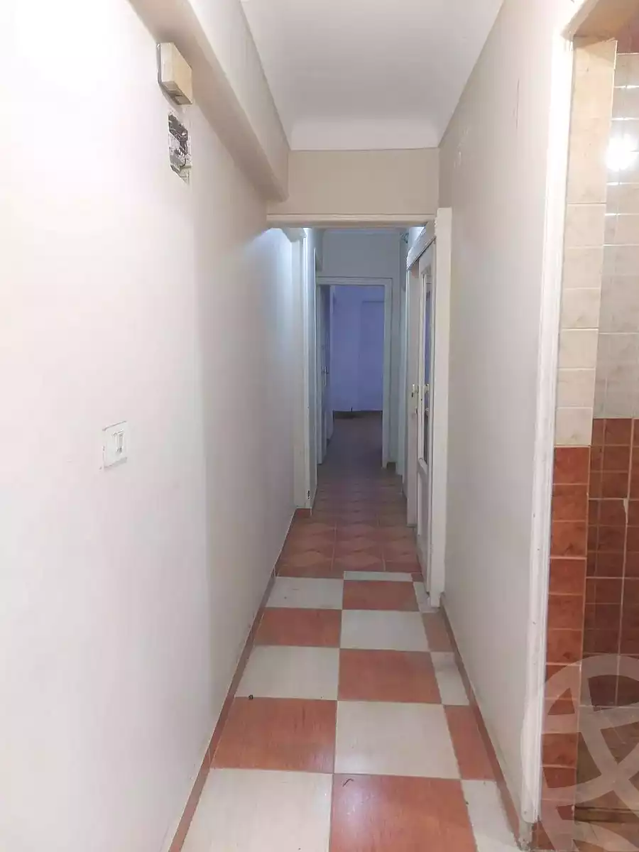 https://aqarmap.com.eg/ar/listing/7367859-for-sale-alexandria-moharram-bey-moursy-mahmoud-st