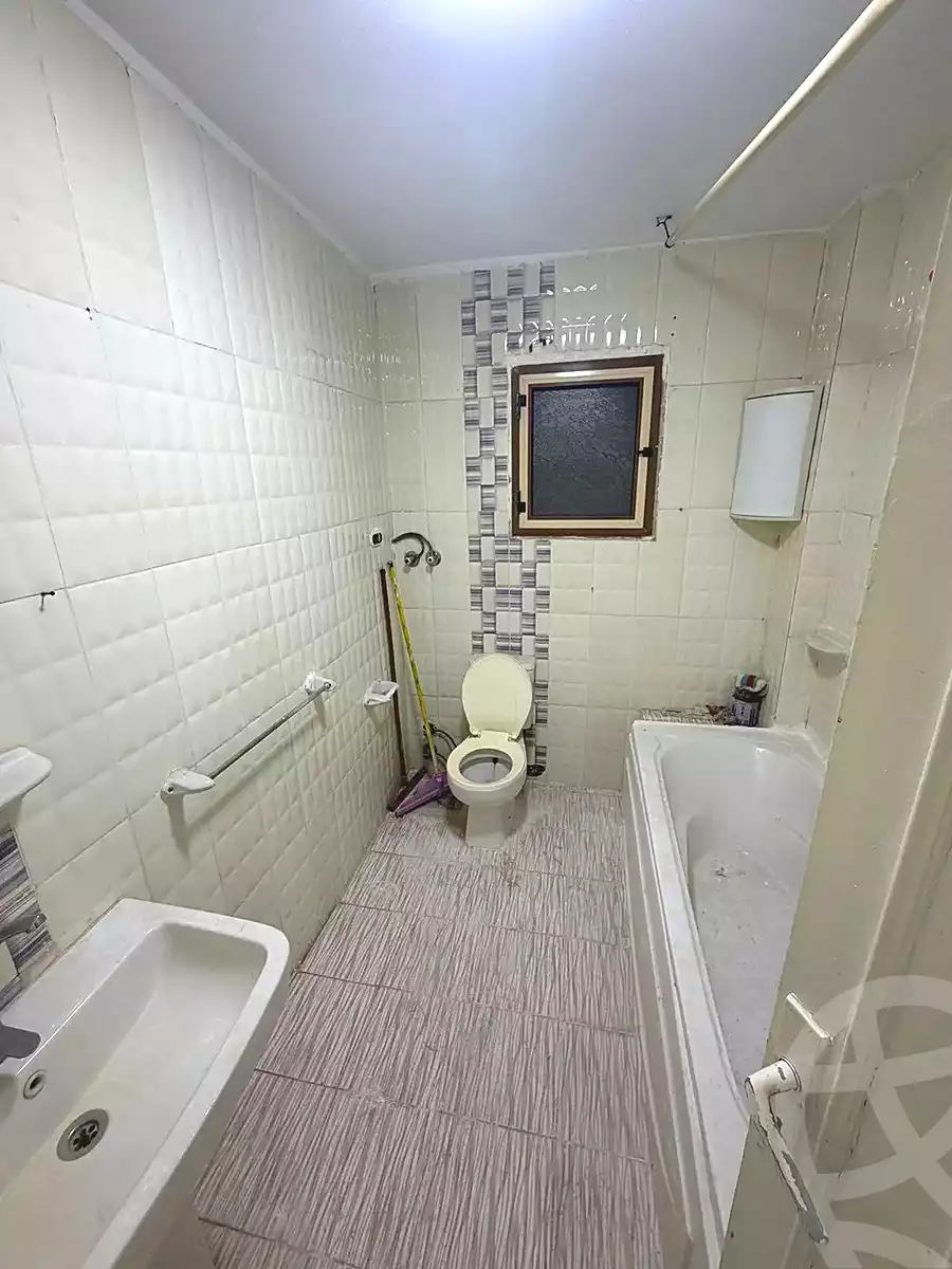 https://aqarmap.com.eg/ar/listing/7367930-for-sale-alexandria-al-agamy-lbytsh