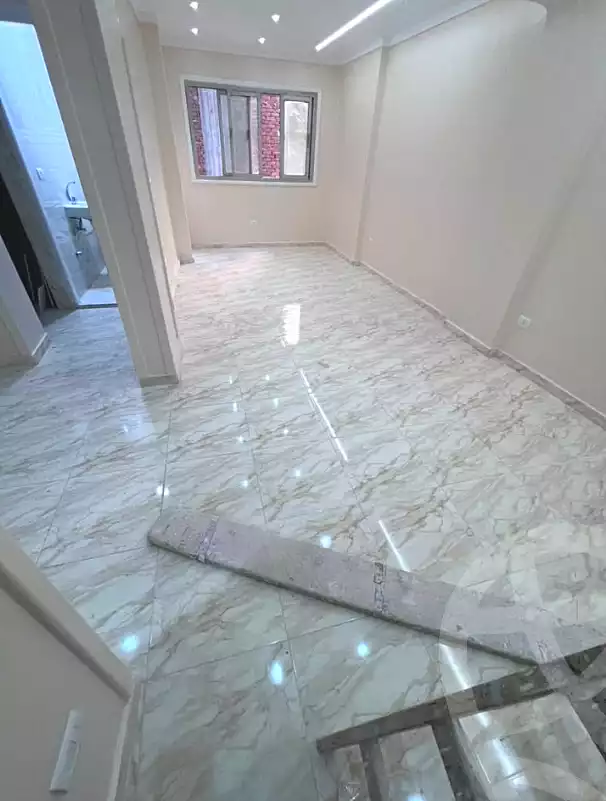 https://aqarmap.com.eg/ar/listing/7367968-for-sale-alexandria-lsywf-el-seyouf-bahri-abd-al-hadi-al-gazar-zayna-st