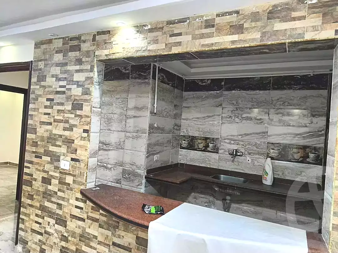 https://aqarmap.com.eg/ar/listing/7368571-for-rent-alexandria-sydy-bshr-sydy-bshr-bhry-shr-mhmwd-l-yswy