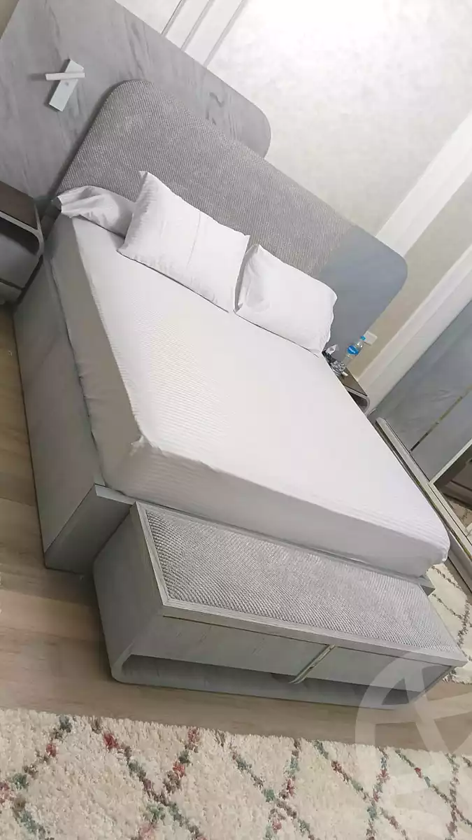 https://aqarmap.com.eg/ar/listing/7368800-for-rent-cairo-el-sheikh-zayed-city-compounds-el-khamayel