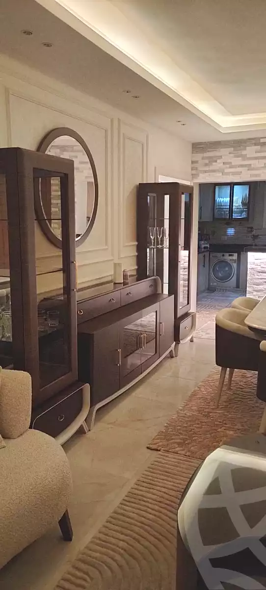 https://aqarmap.com.eg/ar/listing/7368800-for-rent-cairo-el-sheikh-zayed-city-compounds-el-khamayel