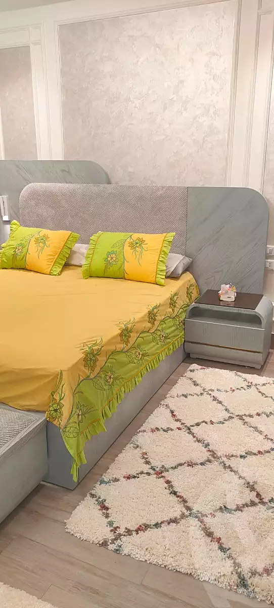 https://aqarmap.com.eg/ar/listing/7368800-for-rent-cairo-el-sheikh-zayed-city-compounds-el-khamayel