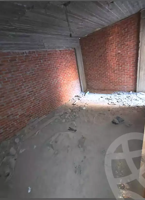 https://aqarmap.com.eg/ar/listing/7368835-for-sale-alexandria-al-agamy-el-hanouvel-radwan-st