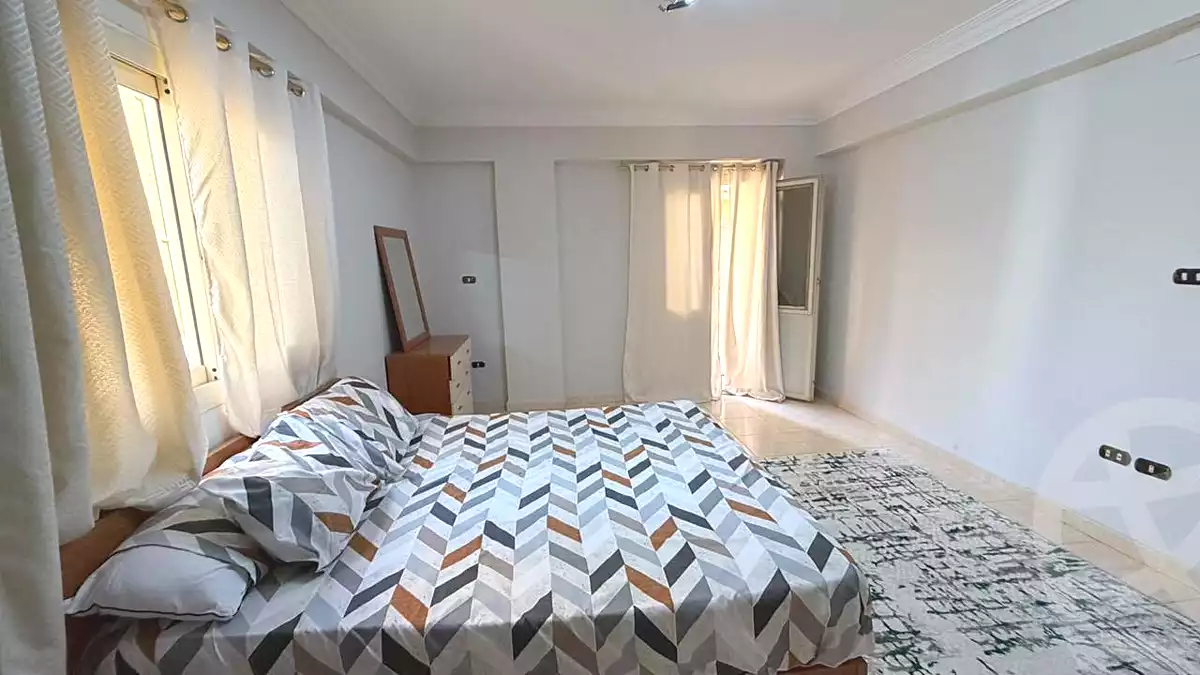 https://aqarmap.com.eg/ar/listing/7368848-for-rent-cairo-6th-of-october-el-ahyaa-neighborhood-7th-abou-bakr-el-sedeek-st