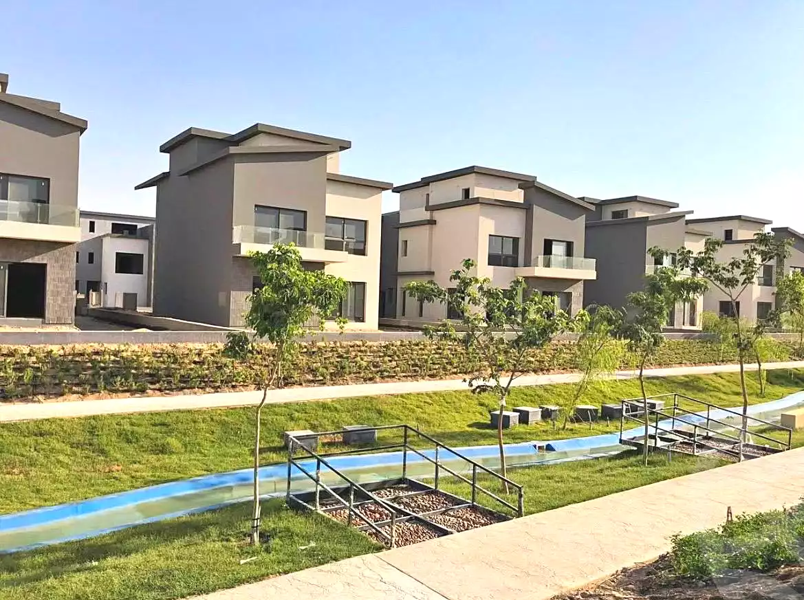 https://aqarmap.com.eg/en/listing/7368896-for-sale-cairo-new-cairo-compounds-kmbwnd-kryk-twn-il-cazar