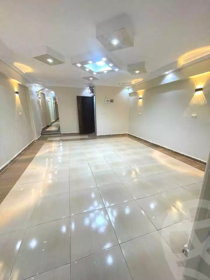 https://aqarmap.com.eg/ar/listing/7369022-for-sale-alexandria-miami-bilal-ibn-rabbah-st