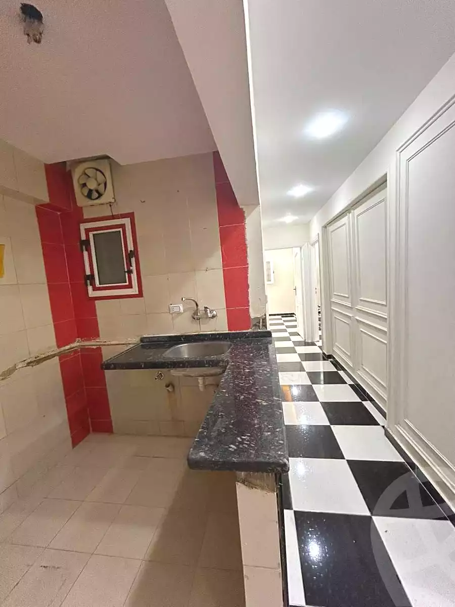 https://aqarmap.com.eg/ar/listing/7369139-for-sale-alexandria-sydy-bshr-sydy-bshr-bhry-shr-mhmd-njyb
