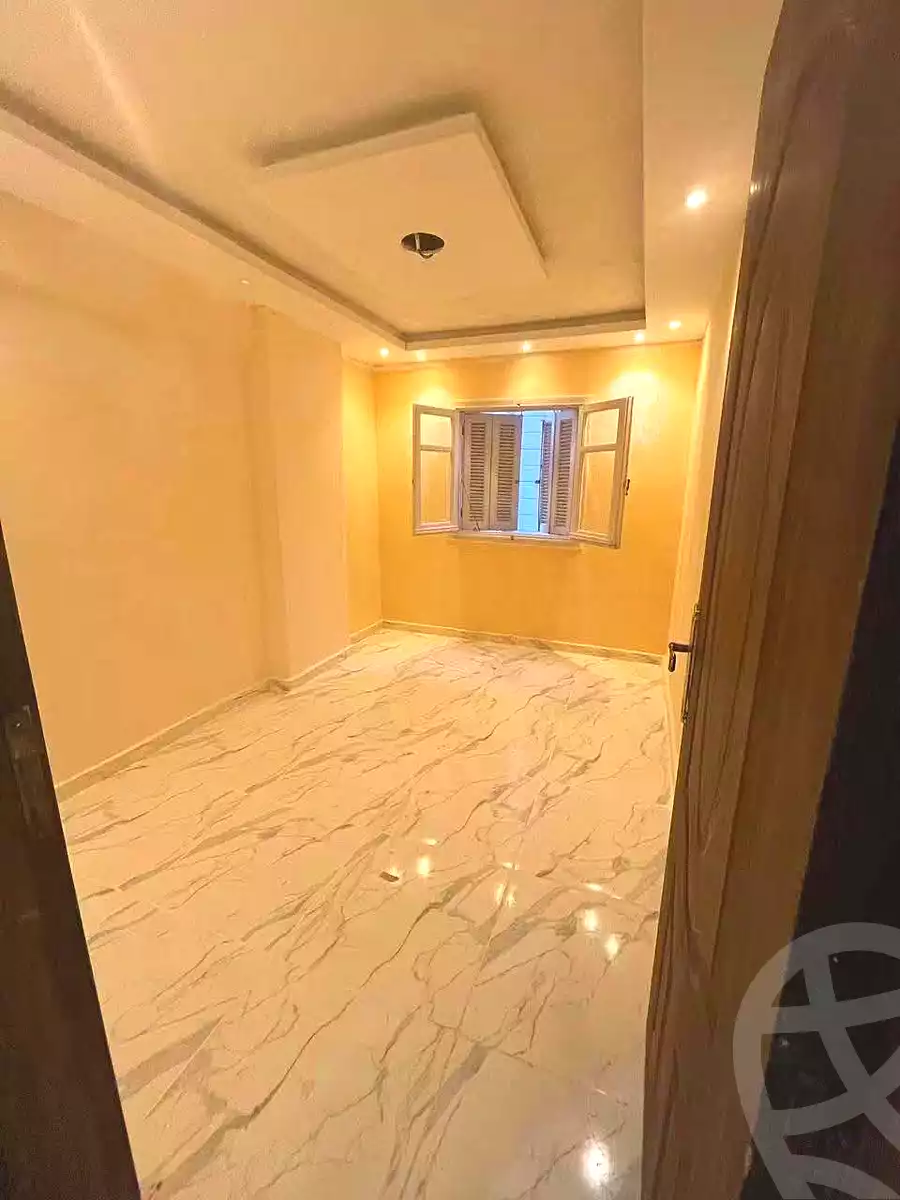 https://aqarmap.com.eg/en/listing/7369444-for-sale-alexandria-bahray-el-anfoshy-sidi-kazman-st