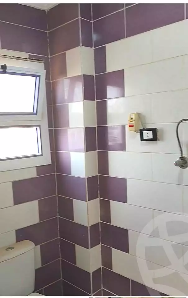 https://aqarmap.com.eg/ar/listing/7369448-for-sale-alexandria-al-agamy-shataa-el-nakheel