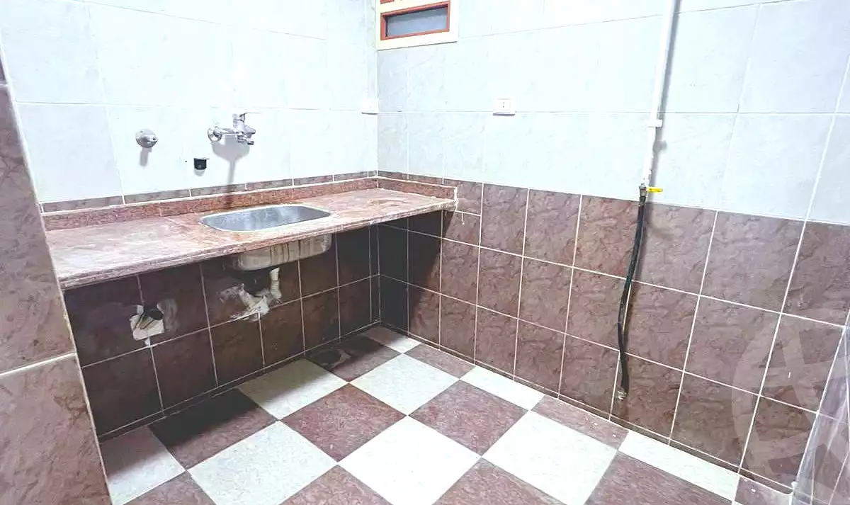 https://aqarmap.com.eg/ar/listing/7369676-for-sale-alexandria-lsywf-el-falki