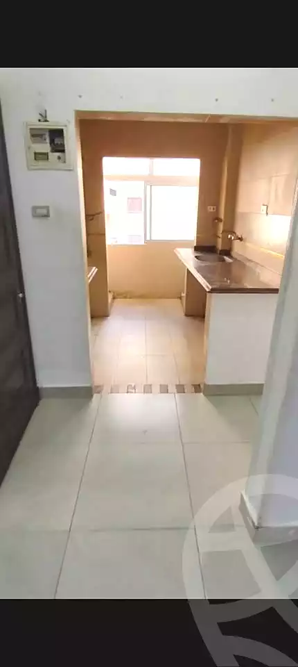 https://aqarmap.com.eg/en/listing/7369792-for-sale-alexandria-el-asafra-l-sfr-bhry