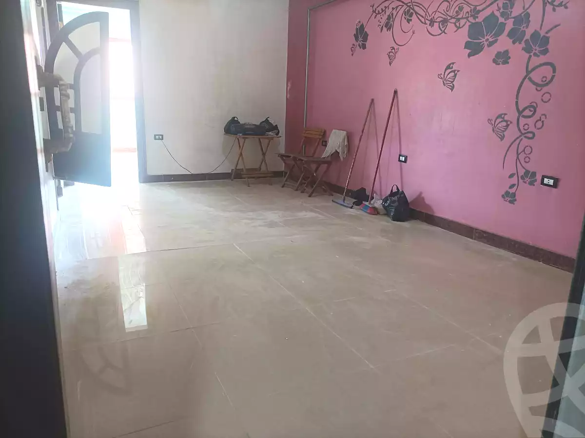 https://aqarmap.com.eg/en/listing/7369875-for-rent-cairo-ain-shams-ahmed-esmat-st