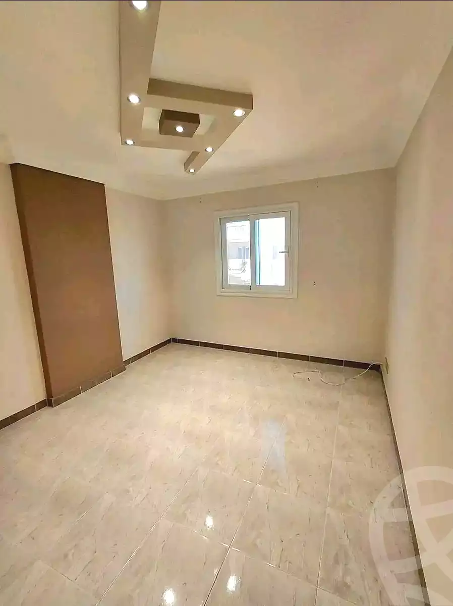 https://aqarmap.com.eg/ar/listing/7369930-for-sale-alexandria-sydy-bshr-sydy-bshr-bhry-khalil-hamada-st