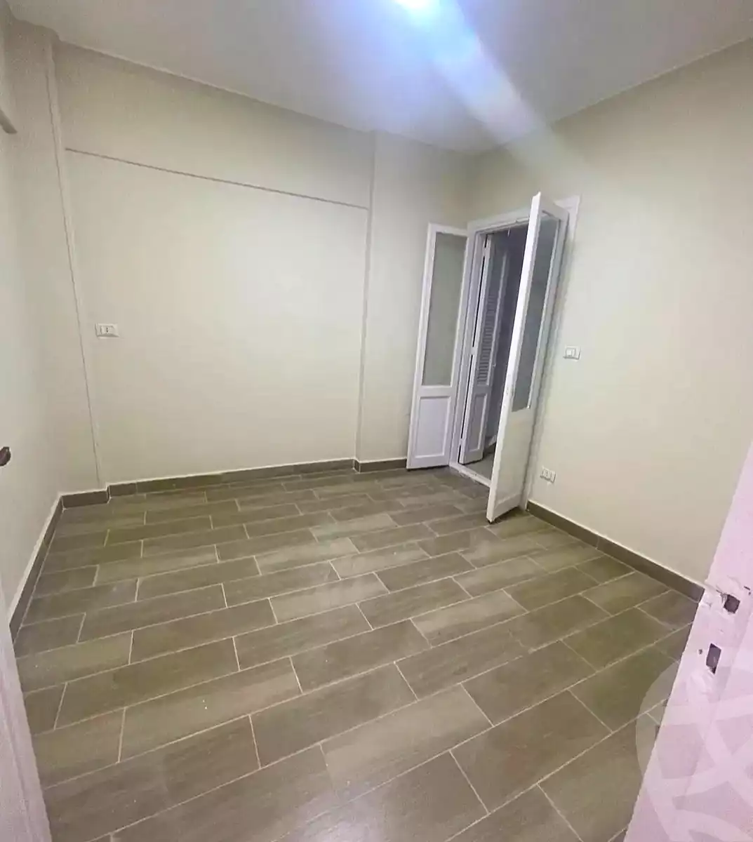 https://aqarmap.com.eg/ar/listing/7369964-for-sale-alexandria-miami-el-sebaey-st
