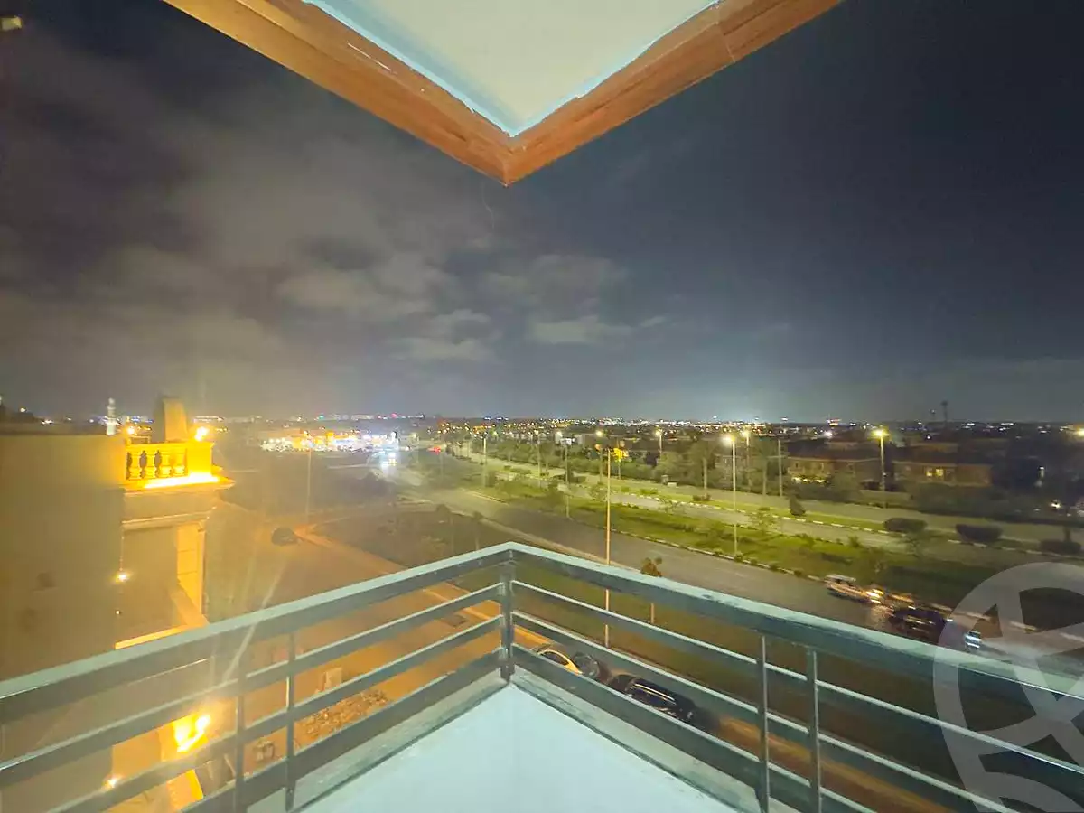 https://aqarmap.com.eg/ar/listing/7370035-for-sale-cairo-new-cairo-ganob-el-akadamiya-south-academy-b-medhat-el-kholy-st