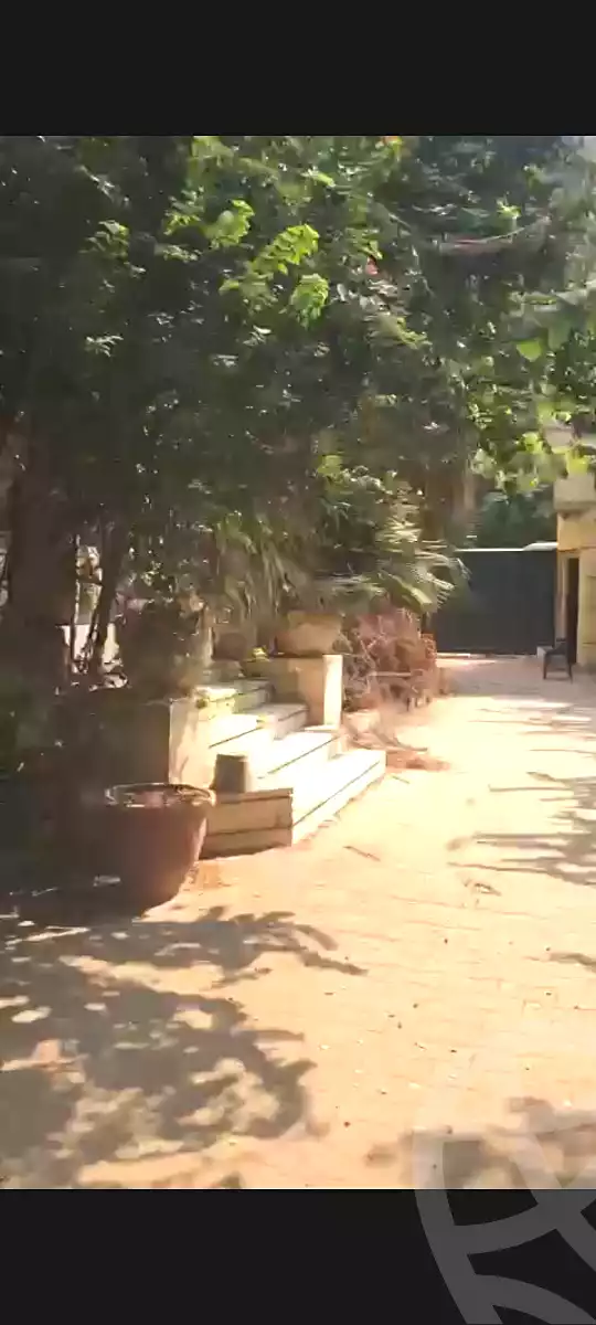 https://aqarmap.com.eg/en/listing/7370054-for-sale-cairo-ljyz-shareaa-morad  charel degol