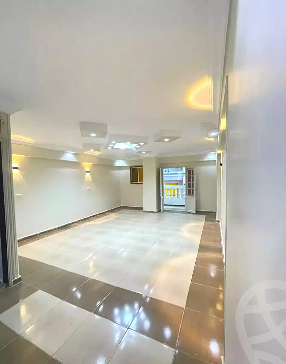 https://aqarmap.com.eg/en/listing/7370566-for-sale-alexandria-miami-bilal-ibn-rabbah-st