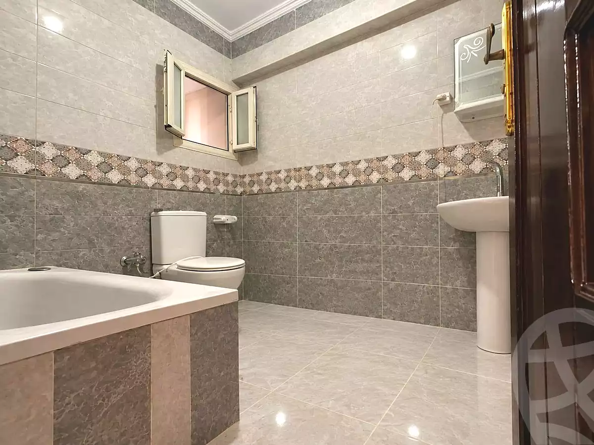 https://aqarmap.com.eg/ar/listing/7370585-for-sale-alexandria-el-asafra-hasan-kamel-st