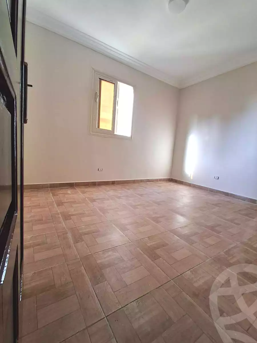 https://aqarmap.com.eg/ar/listing/7370585-for-sale-alexandria-el-asafra-hasan-kamel-st