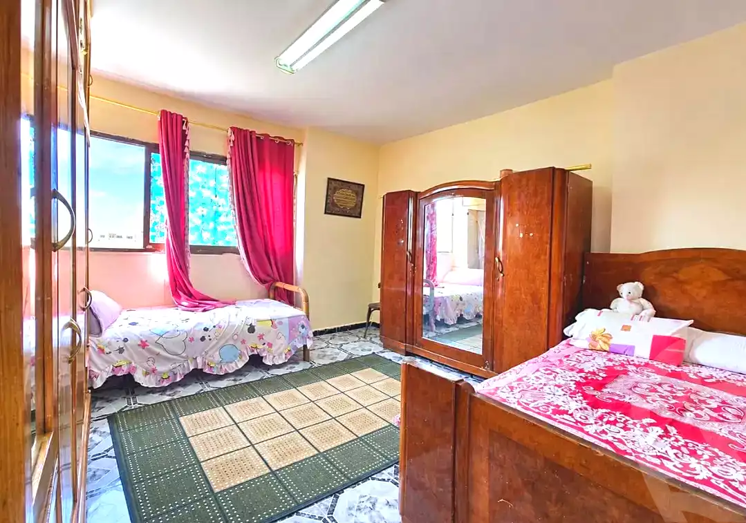 https://aqarmap.com.eg/ar/listing/7371021-for-sale-alexandria-el-asafra-shr-45