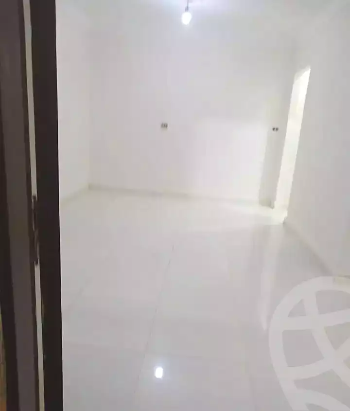 https://aqarmap.com.eg/en/listing/7371045-for-sale-alexandria-al-agamy-lbytsh
