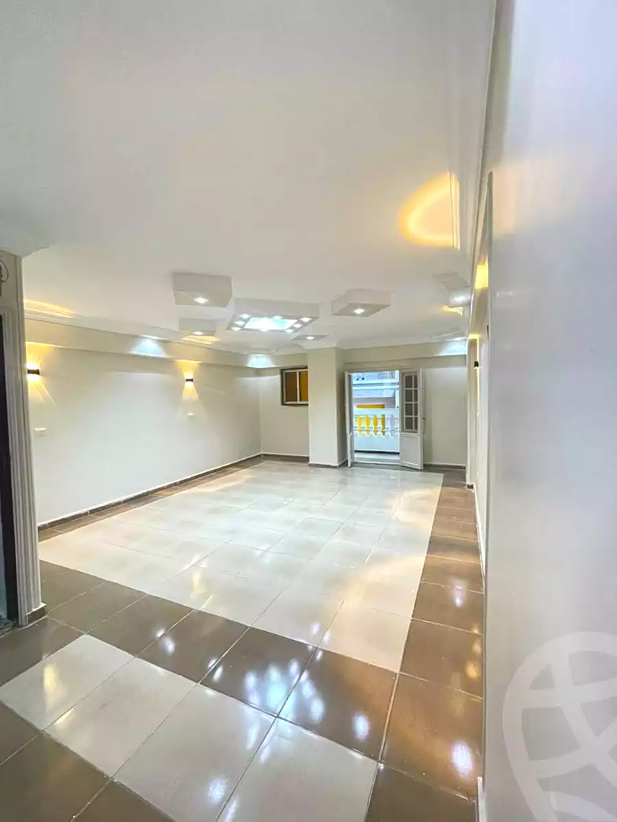 https://aqarmap.com.eg/en/listing/7371235-for-sale-alexandria-miami-bilal-ibn-rabbah-st